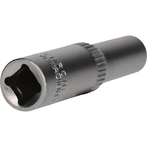 Makita Akku-Kettensäge mit Zubehör