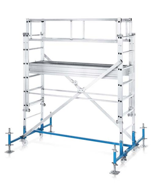 Aluminiumfahrgerüst mit Plattform und Rollen für Arbeiten in der Höhe.