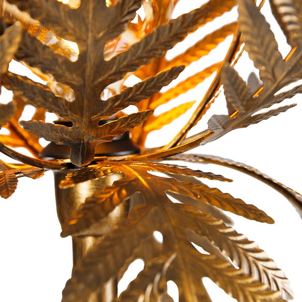 Detailaufnahme einer Blattstruktur einer Leuchte