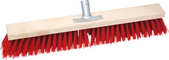 Saalbesen mit Holzkörper, roten Elaston-Borsten und Metall-Stielhalterung.