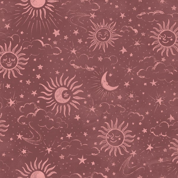 Tapete mit Muster aus lachenden Sonnen, Monden, Sternen und Wolken im handgezeichneten Stil.