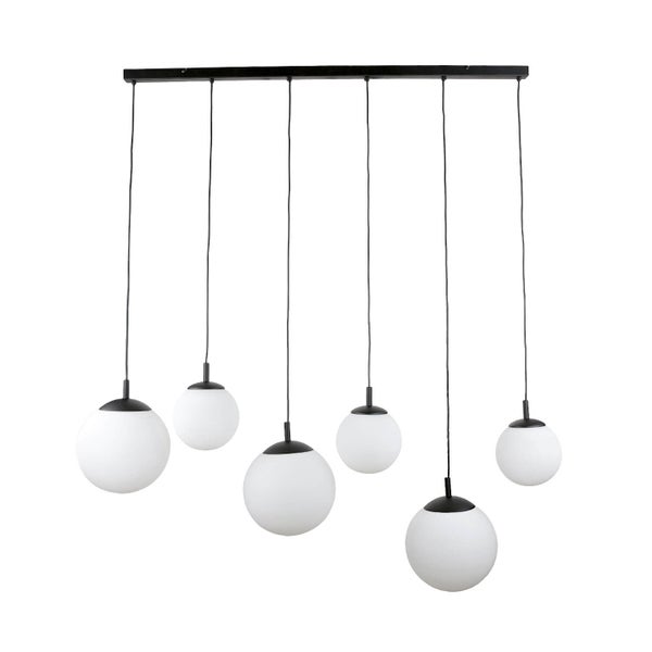 Mehrflammige Pendelleuchte mit runden Lampenschirmen für den Innenbereich