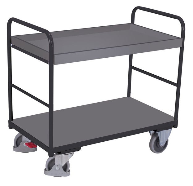 Etagenwagen mit zwei Ebenen, stabiler Stahlrahmen, vier Lenkrollen, oberes Regal als Wanne ausgeführt.