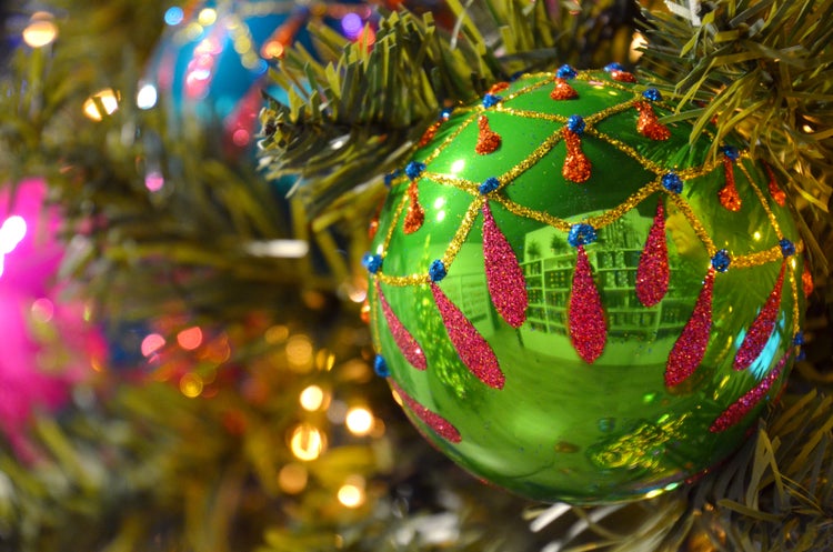 Grün/Blau/Rot/Safran 8cm Glaskugelsortiment 9-teilig, mundgeblasen und handdekoriert, 9 Stck., Weihnachtsbaumkugeln, Christbaumschmuck, Weihnachtsbaumanhänger
