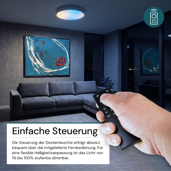 Moderne Deckenleuchte im Wohnzimmer mit Fernbedienung zur einfachen Steuerung und stufenlosen Dimmung von 1 bis 100 Prozent Helligkeit.