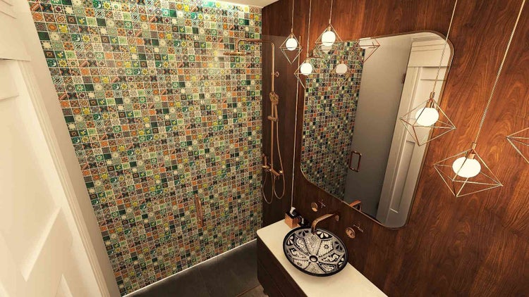 Badezimmer mit Mosaikfliesen, Dusche, Waschtisch und Spiegel