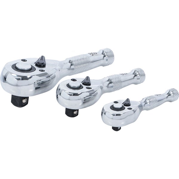 Drei verchromte Knarren unterschiedlicher Größe