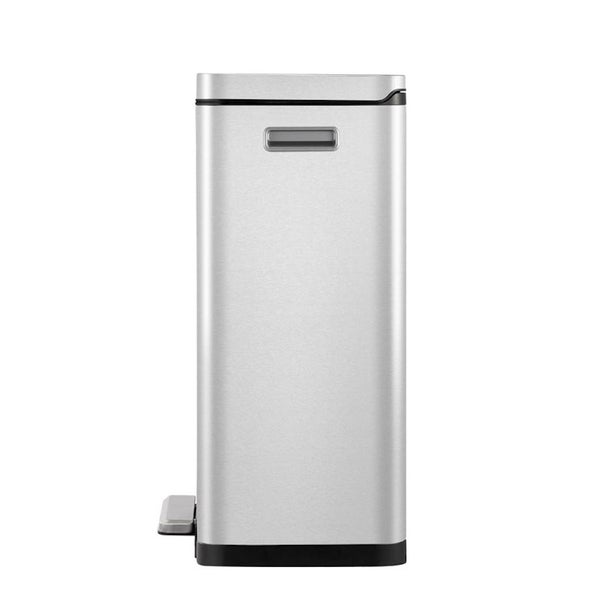 PROREGAL Stilvoller Rechteckiger Treteimer Mit Extra Breitem Pedal & Gedämpften Stay Open Deckel HxBxT 65,2 x 43,3 x 33,4 cm 45 Liter Silber