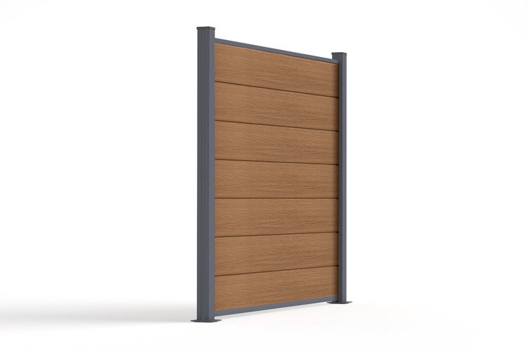 Sichtschutzzaun aus Lamellen in Holzoptik mit Pfosten aus Aluminium in Anthrazit.