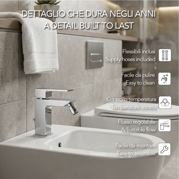 Moderne Bidetarmatur im Badezimmer mit Temperaturregelung, verstellbarem Strahl, einfacher Reinigung und Montage. Inklusive Anschlussschläuche.