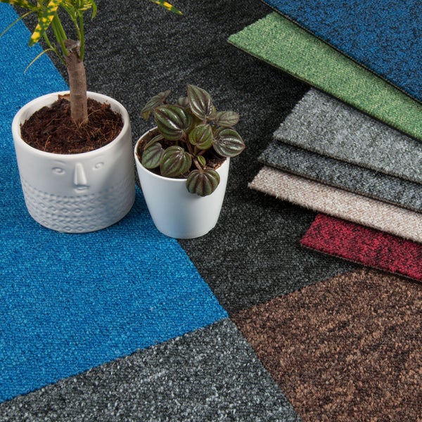 Selbstliegende Teppichfliesen robust 50 x 50 cm Gewerbe Teppichfliesen blau ideal für Büro Einfache Verlegung
