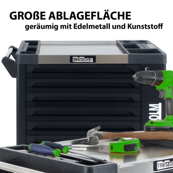 Grüne Sonnenliege mit verstellbarer Rückenlehne und Kissen zur Darstellung der Produktabmessungen.
