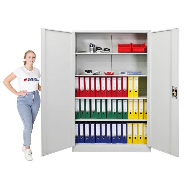 Offener Büroschrank aus Stahl mit mehreren Regalen gefüllt mit Ordnern und Büromaterial