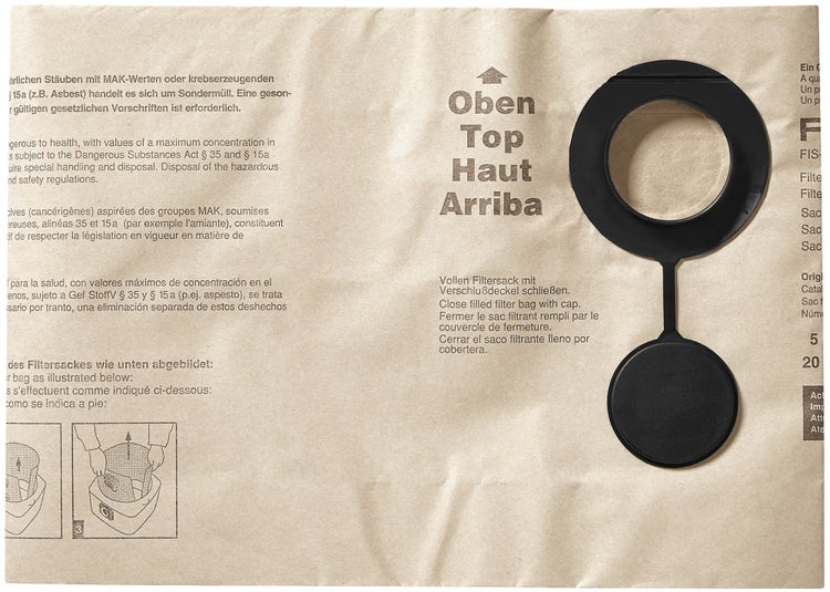 Filtersack aus Papier mit Kunststoffflansch, Verschlussdeckel und Sicherheitshinweisen für die Entsorgung von gefährlichem Staub.