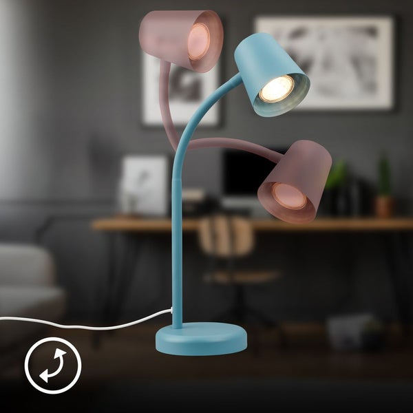 Tischleuchte mit flexiblem Arm und verstellbarem Kopf in einem hellen, organisierten Arbeitszimmer.