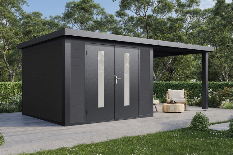 Modernes Gartenhaus aus Metall mit Doppeltür und integriertem Schleppdach auf einer Terrasse im Garten.