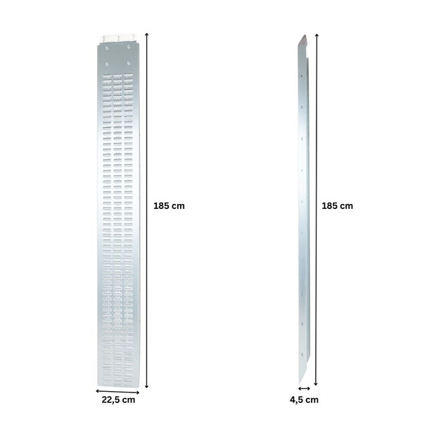 Auffahrrampe aus Metall mit 185 Zentimeter Länge, 22,5 Zentimeter Breite und 4,5 Zentimeter Höhe.