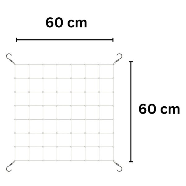 Quadratisches Ranknetz mit vier S-Haken an den Ecken, Abmessungen 60 mal 60 Zentimeter.
