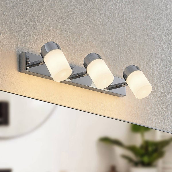 Verstellbare Chrom-Badleuchte mit drei Leuchten