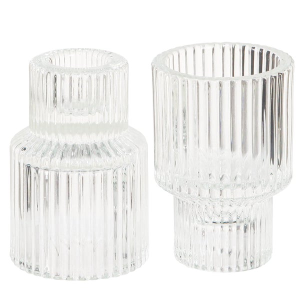 Zwei gerippte Teelichthalter aus Glas