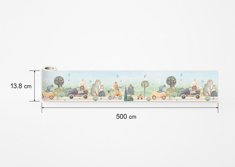 Tapetenbordüre für das Kinderzimmer mit Tiermotiven wie Fuchs und Hase in Fahrzeugen, 13,8 Zentimeter hoch und 500 Zentimeter lang.