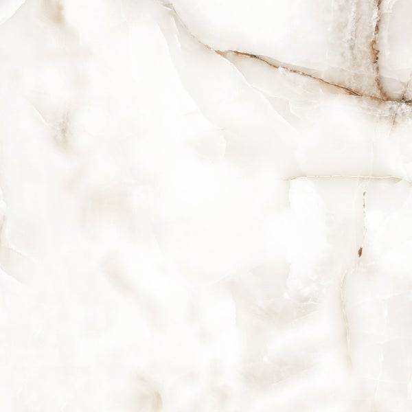 Nahaufnahme einer polierten Onyxfliese mit natürlichen Maserungen.