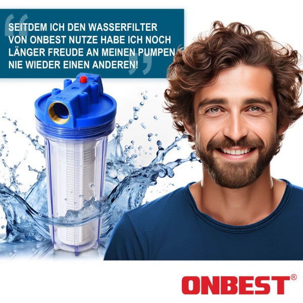 Lächelnder Mann neben einem transparenten Vorfilter für Wasserpumpen von Onbest mit Wasserspritzern und Werbetext.