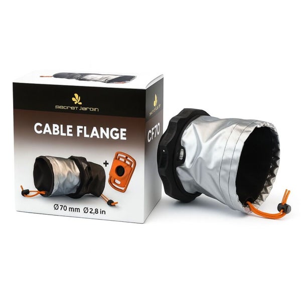 Secret Jardin Kabeldurchführung CF70 für Growboxen, Durchmesser 70 Millimeter, mit silberner Manschette und orangefarbenem Kordelzug.