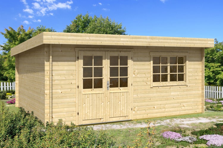 Modernes Gartenhaus aus Holz mit Fenster und Doppeltür auf Rasenfläche