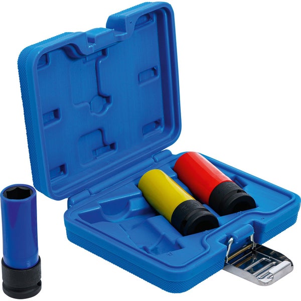 Steckschlüssel-Satz in blauem Werkzeugkoffer