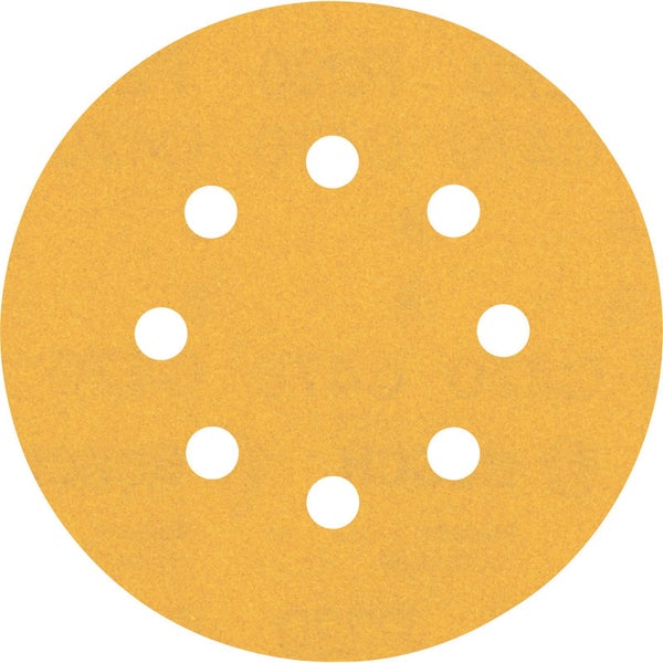 Handwerker schleift Tür mit Exzenterschleifer in Werkstatt