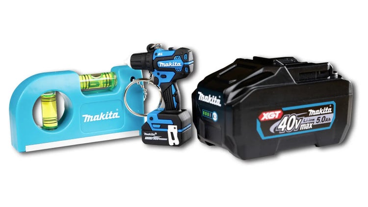 Makita Wasserwaage, Akkuschrauber und 40 Volt Akku