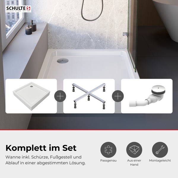 Schulte Duschwannen-Set mit Duschwanne, Schürze, Fußgestell und Ablauf in einem hellen Badezimmer. Passgenau und montageleicht. Schulte Logo.