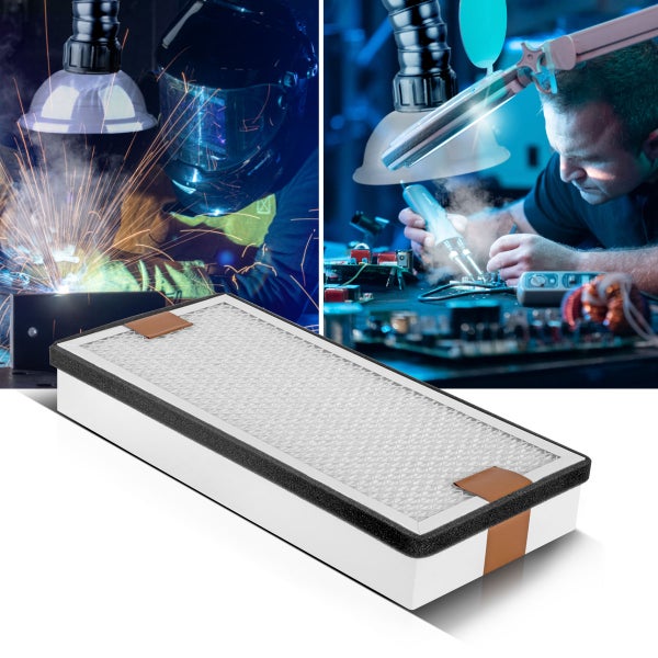 Rechteckiger Luftfilter mit Schaumstoffdichtung für die Rauchabsaugung beim Schweißen und Löten.