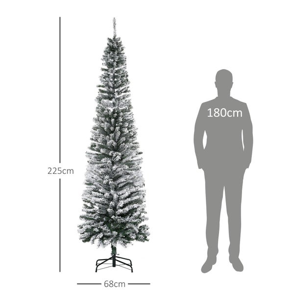Künstlicher Weihnachtsbaum, schmal, beschneit, Höhe 225 Zentimeter, Breite 68 Zentimeter, mit schwarzem Metallständer und Größenvergleich.
