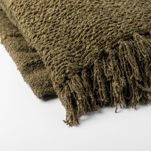 Textildecke mit Fransen