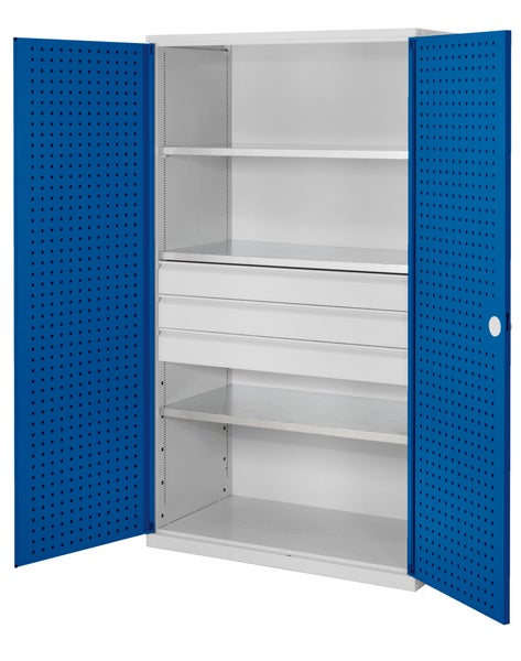 Werkstattschrank aus Metall mit zwei blauen Lochwandtüren, drei Schubladen und zwei verstellbaren Fachböden.