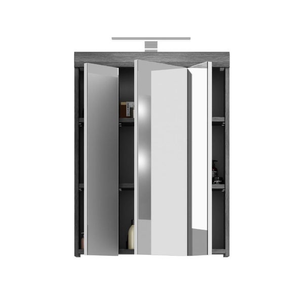 Dreitüriger Badezimmer-Spiegelschrank in Holzoptik mit LED-Aufsatzleuchte und Einlegeböden, Türen leicht geöffnet.