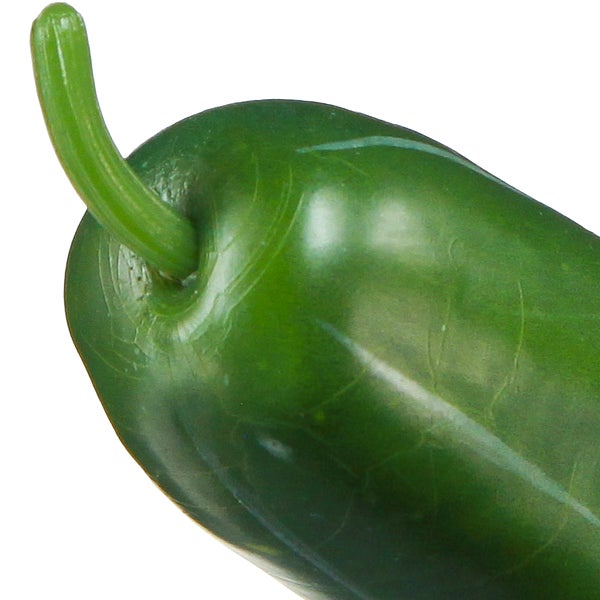 Grüne Chilischote als Dekoration