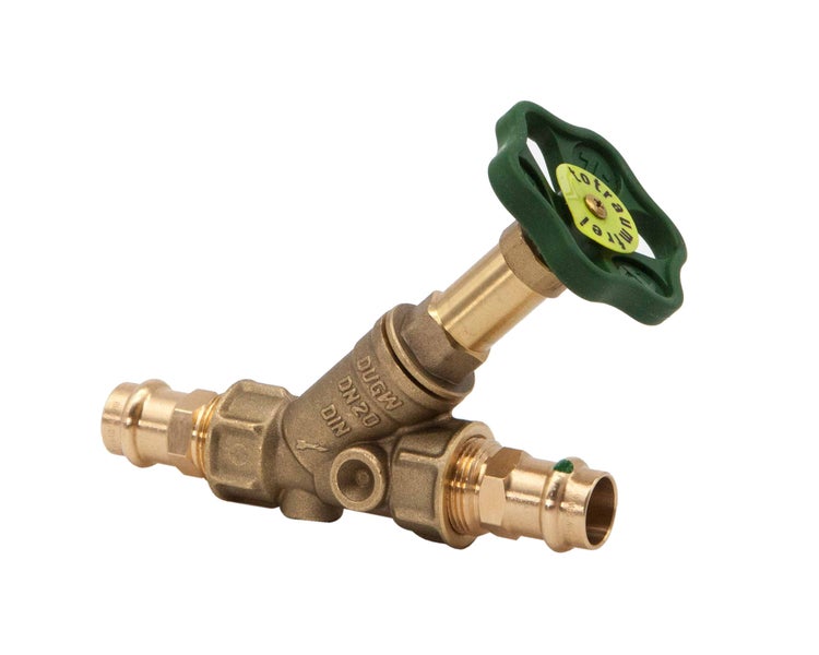 Schrägsitzventil aus Messing mit Pressanschluss, Nennweite 20, totraumfrei, zertifiziert für Trinkwasser.