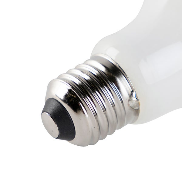 Nahaufnahme eines E27 Schraubsockels für ein Leuchtmittel.