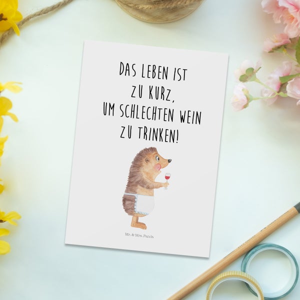 Mr. & Mrs. Panda Postkarte Igel Wein - Weiß