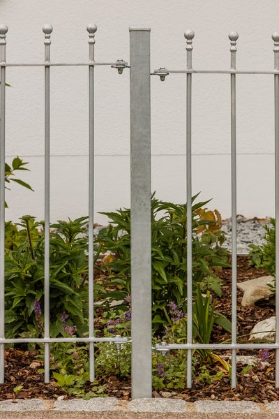 Metallpfosten für Zaun und Einzeltor 1,5 m zum Einbetonieren 5 x 5 cm - feuerverzinkt