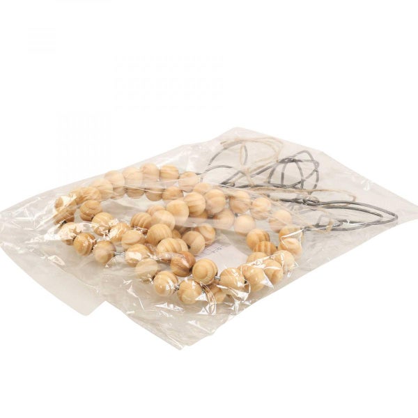 Holzkugelgirlande in transparenter Verpackung