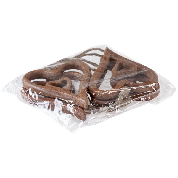 Verpackung mit zwei hölzernen Herzanhängern mit Kordelaufhängung