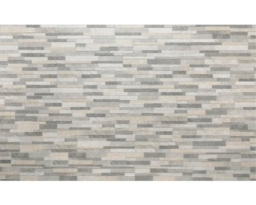 Wandfliesen mit Steinoptik im horizontalen Streifenmuster