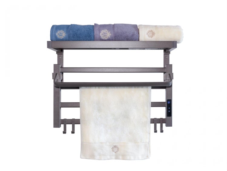 Elektrischer Handtuchwärmer mit Handtüchern
