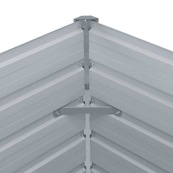 Detailansicht der Innenkonstruktion eines Metallhochbeets mit Wellblechwänden, Eckpfosten und Eckstrebe.