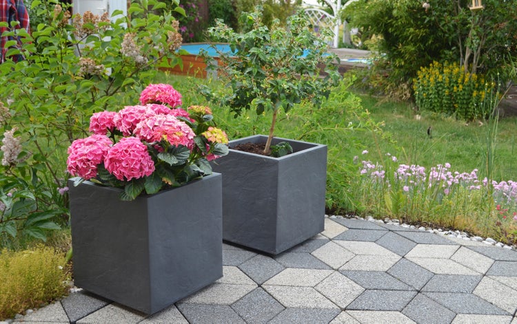 Ondis24 Pflanzkübel Vulkan 50 Pierre grau, Blumentopf, Pflanzgefäß
