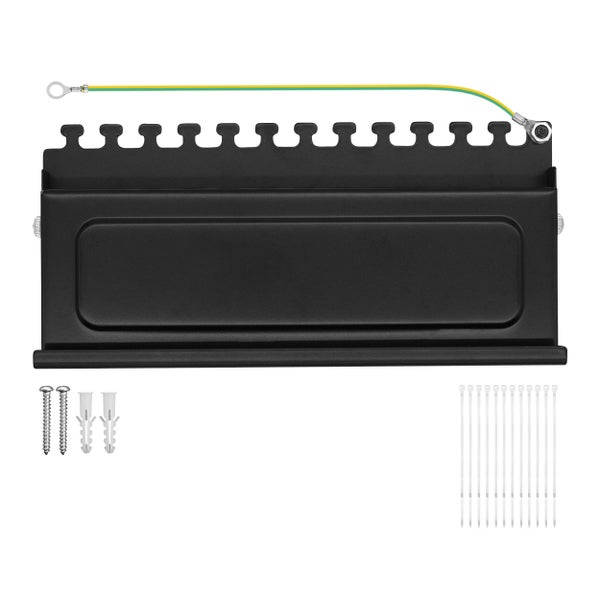 Kabelmanagement-Panel aus schwarzem Metall inklusive Erdungskabel, Montagematerial und Kabelbindern für Netzwerkschränke.